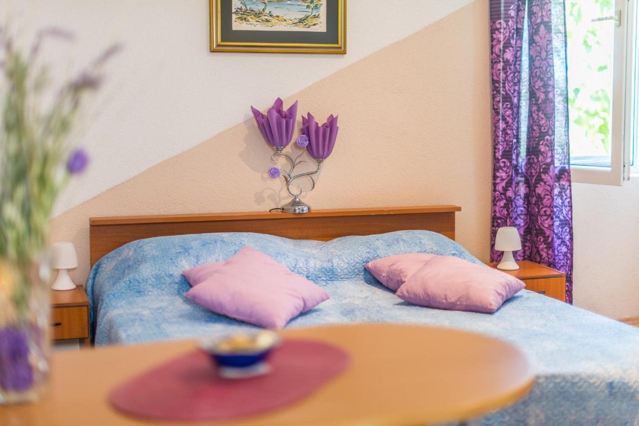 Studio Marley Ровинь Экстерьер фото